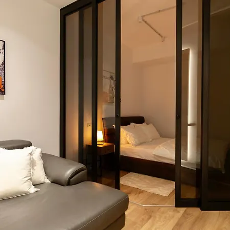 Lux Studio Center Διαμέρισμα *