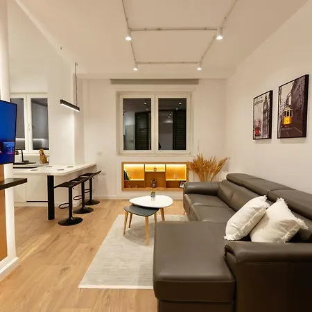 Διαμέρισμα Lux Studio Center Τίρανα